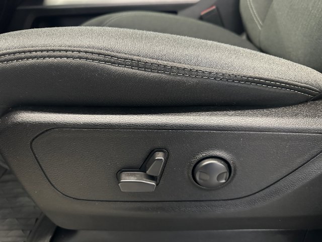 Used 2023 RAM 1500 Big Horn AWD/4WD image 25