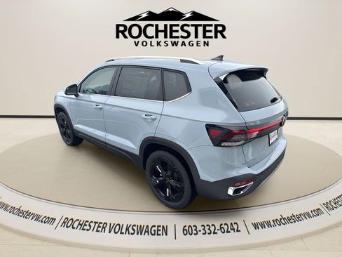 New 2026 Volkswagen Taos SEL AWD/4WD image 5