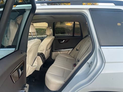 Used 2014 Mercedes-Benz GLK 350 2WD image 11