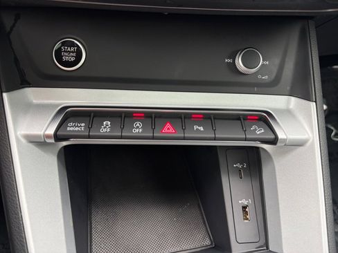 Used 2021 Audi Q3 2.0T Premium w/ Convenience Package AWD/4WD image 20