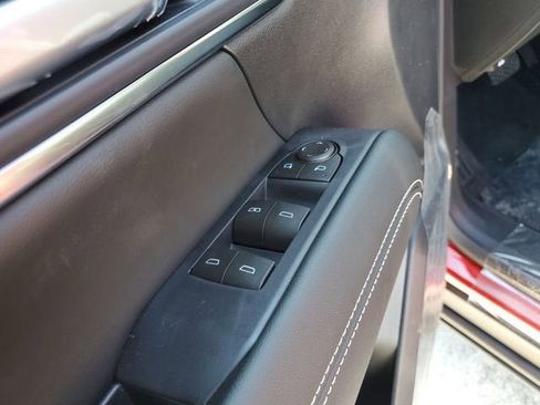 New 2026 GMC Terrain Elevation FWD image 18