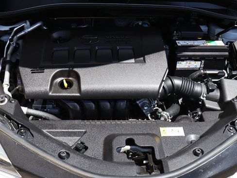 Used 2020 Toyota C-HR XLE FWD image 56