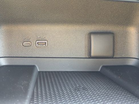 New 2026 Chevrolet Traverse High Country image 25