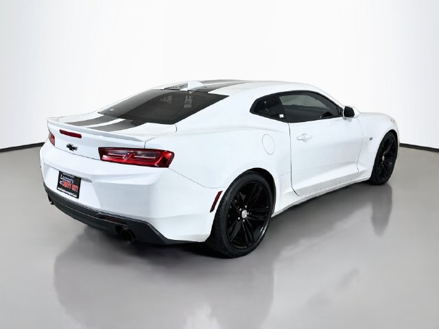 Used 2016 Chevrolet Camaro LT w/ RS Package RWD image 7