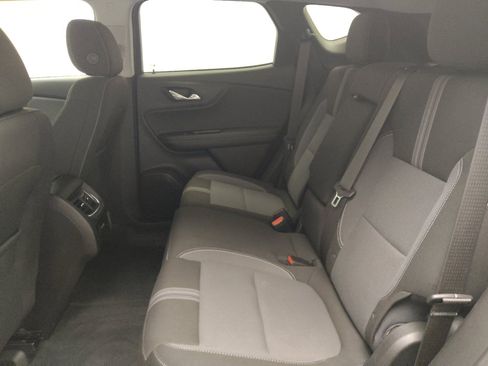 Used 2024 Chevrolet Blazer LT w/ Convenience Package FWD image 18