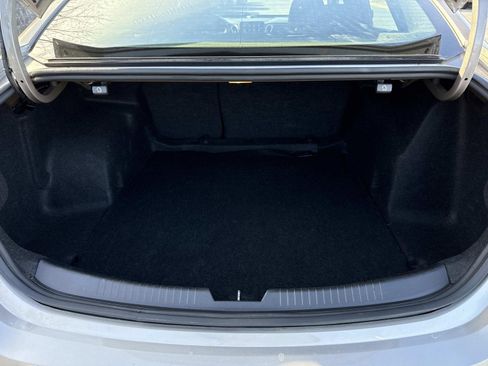 Used 2024 Chevrolet Malibu LT image 27