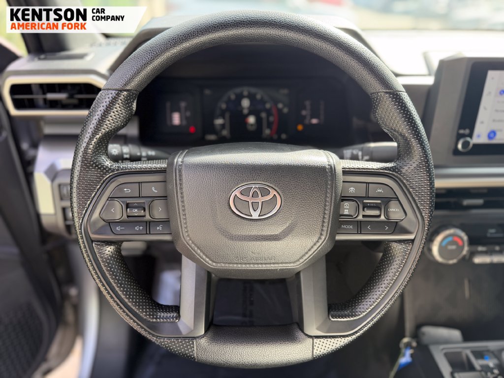Used 2025 Toyota Tacoma SR5 AWD/4WD image 14