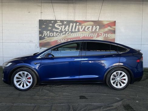 Used 2019 Tesla Model X Performance image 2