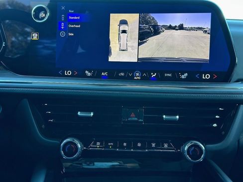 New 2026 Chevrolet Suburban LT w/ Comfort Package AWD/4WD image 6