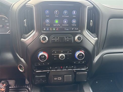 Used 2021 GMC Sierra 3500 AT4 w/ Gooseneck/5TH Wheel Package image 27