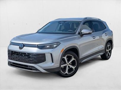 New 2025 Volkswagen Tiguan SE