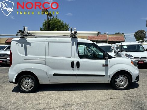 Used 2022 RAM ProMaster City Tradesman FWD image 1