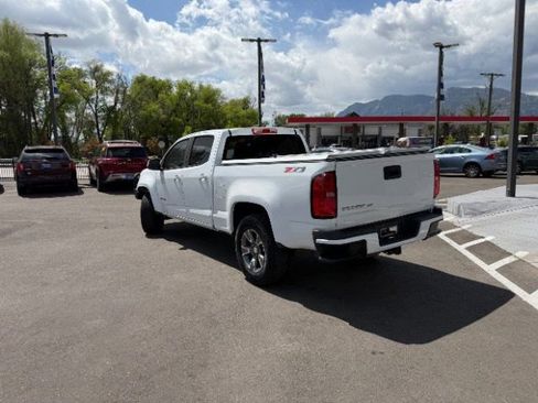 Used 2018 Chevrolet Colorado Z71 AWD/4WD image 10