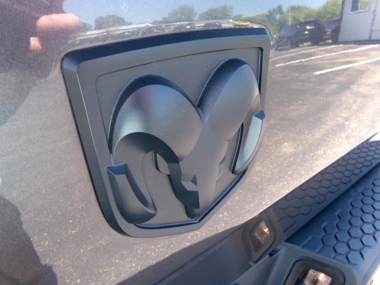 Used 2021 RAM 1500 Warlock AWD/4WD image 46