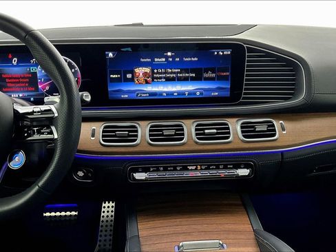 Used 2024 Mercedes-Benz GLE 53 AMG 4MATIC image 9
