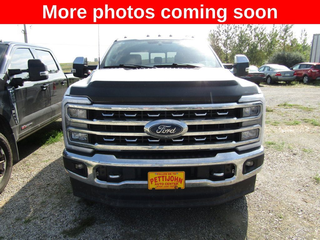 Used 2024 Ford F350 Lariat w/ Chrome Package AWD/4WD image 8