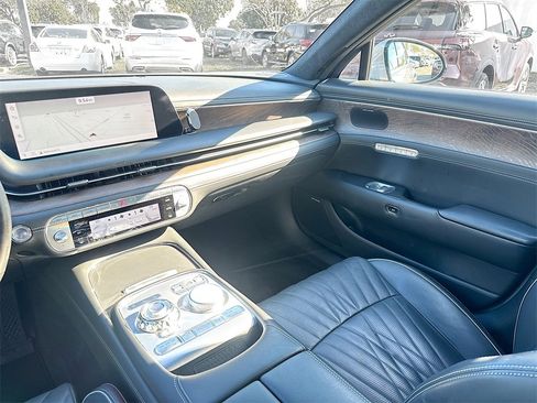 Used 2023 Genesis G90 3.5T image 26