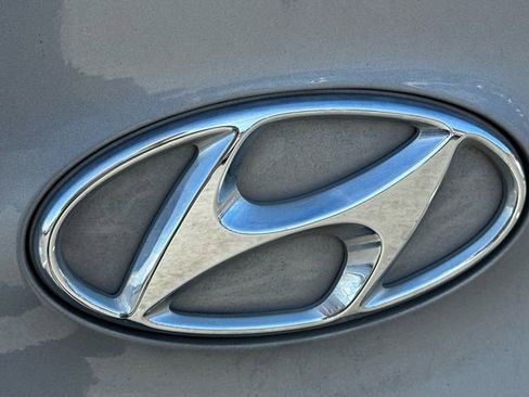 Used 2015 Hyundai Elantra GT w/ Option Group 02 image 9