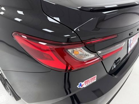 Used 2025 Toyota Camry SE w/ Convenience Package AWD/4WD image 36
