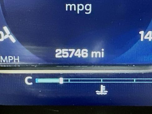 Used 2023 Chevrolet Silverado 1500 LTZ image 36