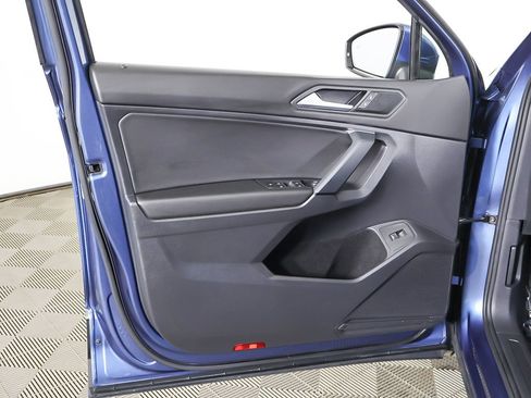 Used 2019 Volkswagen Tiguan SEL image 25