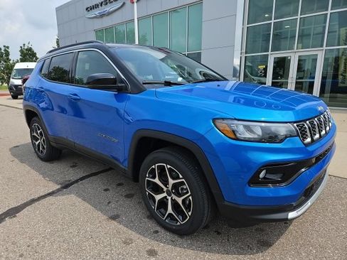 New 2026 Jeep Compass Limited AWD/4WD image 4