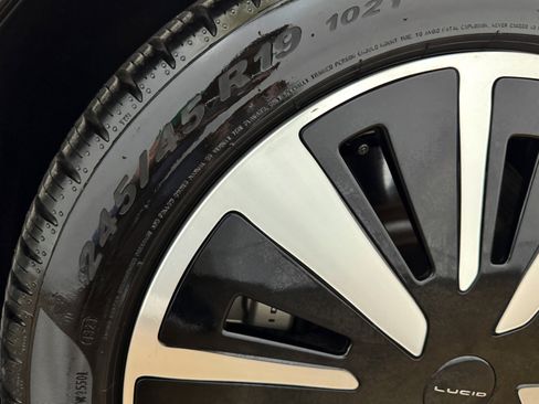 Used 2022 Lucid Air Grand Touring image 71