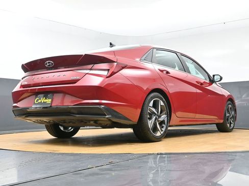 Used 2023 Hyundai Elantra Limited w/ Preferred Accessory Package FWD image 56