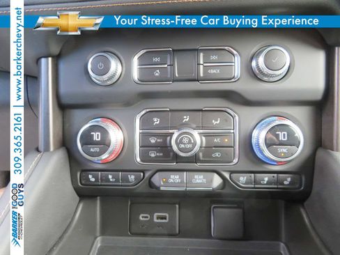 Used 2023 GMC Yukon AT4 image 24