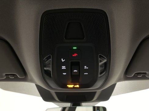 Used 2025 Audi Q5 Premium w/ Convenience Package image 59