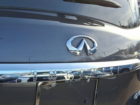 Certified 2024 INFINITI QX80 Sensory w/ Cargo Package image 32
