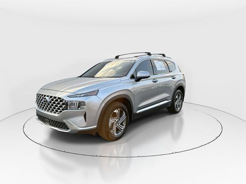 Used 2021 Hyundai Santa Fe SEL image 4