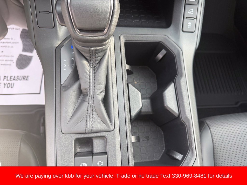 Used 2026 Toyota RAV4 XLE Premium w/ Panoramic Sun Roof Package AWD/4WD image 18