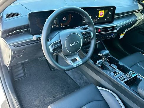 Used 2025 Kia K5 GT-Line image 9