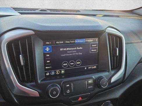 Used 2020 GMC Terrain SLT image 12