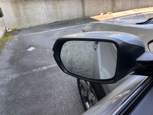 Used 2017 Honda CR-V EX-L image 12