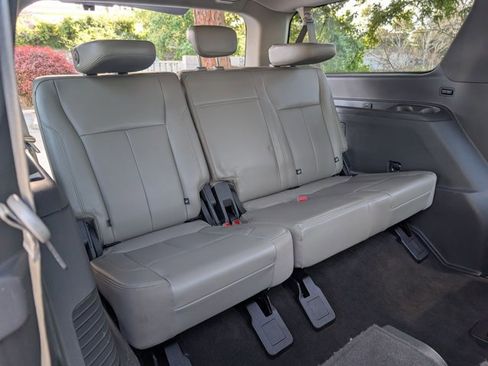 Used 2020 Ford Expedition Max XLT w/ Equipment Group 202A image 23