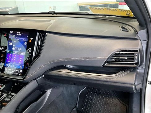Used 2022 Subaru Outback Wilderness image 13
