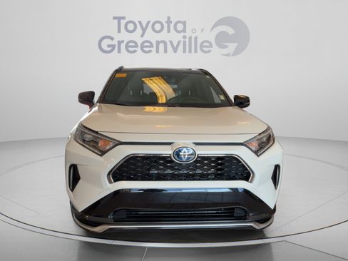 Certified 2021 Toyota RAV4 XSE w/ Weather Package AWD/4WD image 9