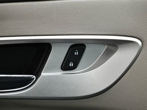 Used 2015 Chevrolet Equinox LS FWD image 13