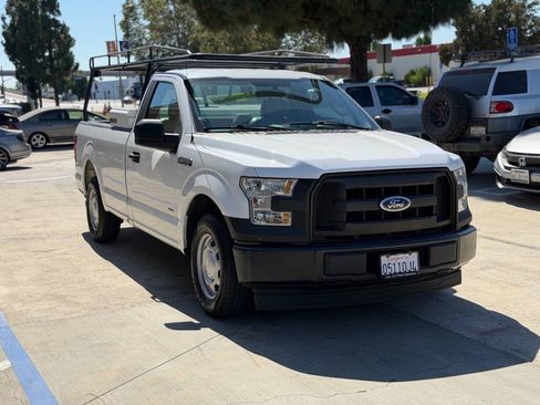Used 2017 Ford F150 XL w/ Equipment Group 101A Mid RWD image 4