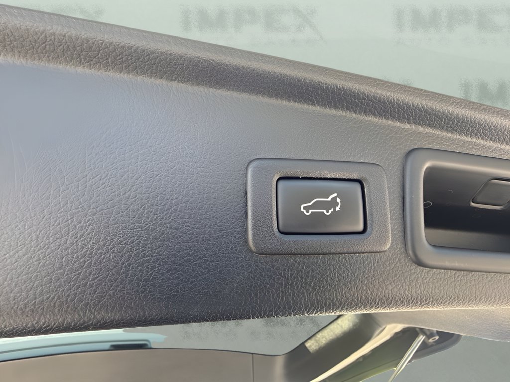 Used 2017 Subaru Forester 2.5i Touring AWD/4WD image 27