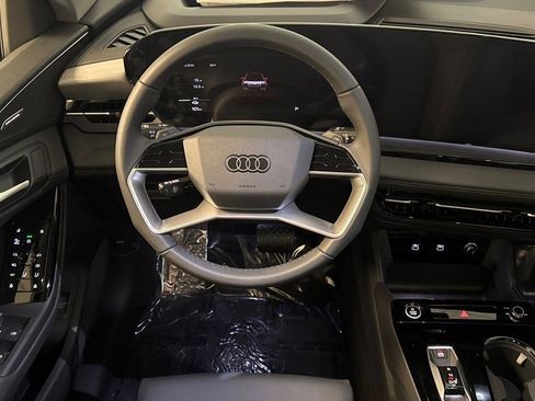 New 2025 Audi Q6 e-tron Premium Plus image 13