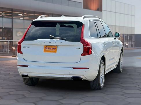 Used 2018 Volvo XC90 T6 Momentum w/ Momentum Plus Package AWD/4WD image 10