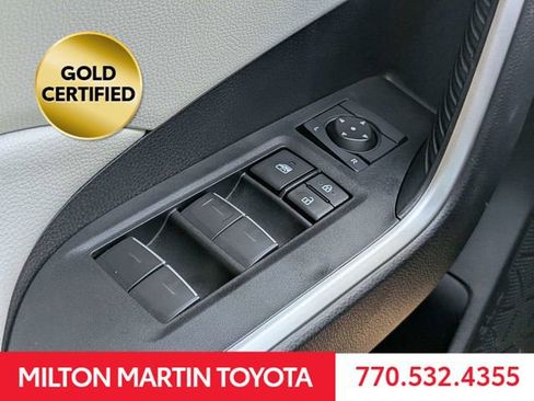 Certified 2025 Toyota RAV4 XLE w/ Convenience Package FWD image 27