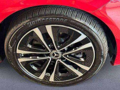 Used 2025 Mercedes-Benz CLA 250 4MATIC image 9