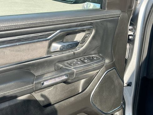 Used 2024 RAM 1500 Laramie RWD image 18