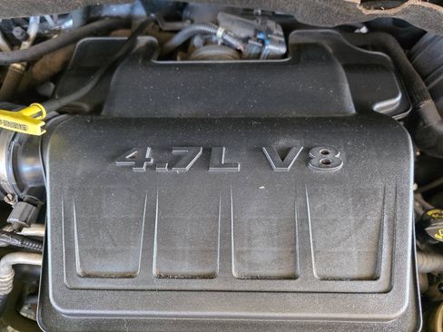 Used 2010 Dodge Ram 1500 Truck SLT RWD image 9