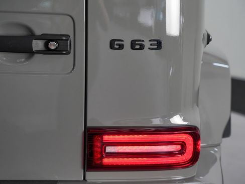 Used 2025 Mercedes-Benz G 63 AMG 4MATIC image 23