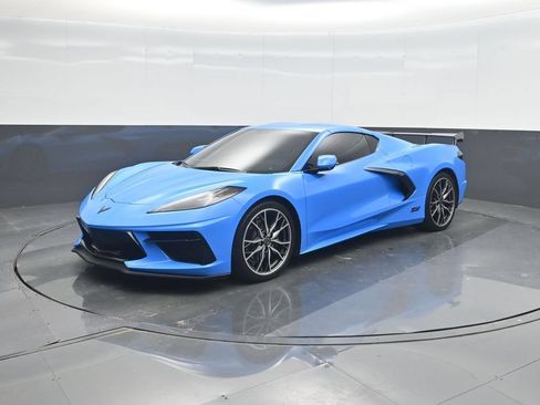 Used 2023 Chevrolet Corvette Stingray Preferred Cpe w/ 2LT RWD image 29